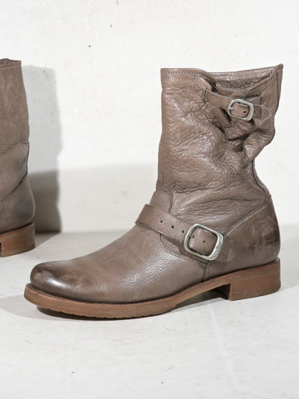 Frye Veronica Short Boot Gray Leather Engineer Moto Biker